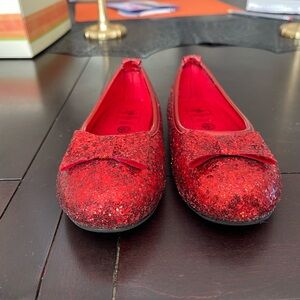 Rubies Child’s Wizard of Oz Dorothy Red Glitter Costume Shoes